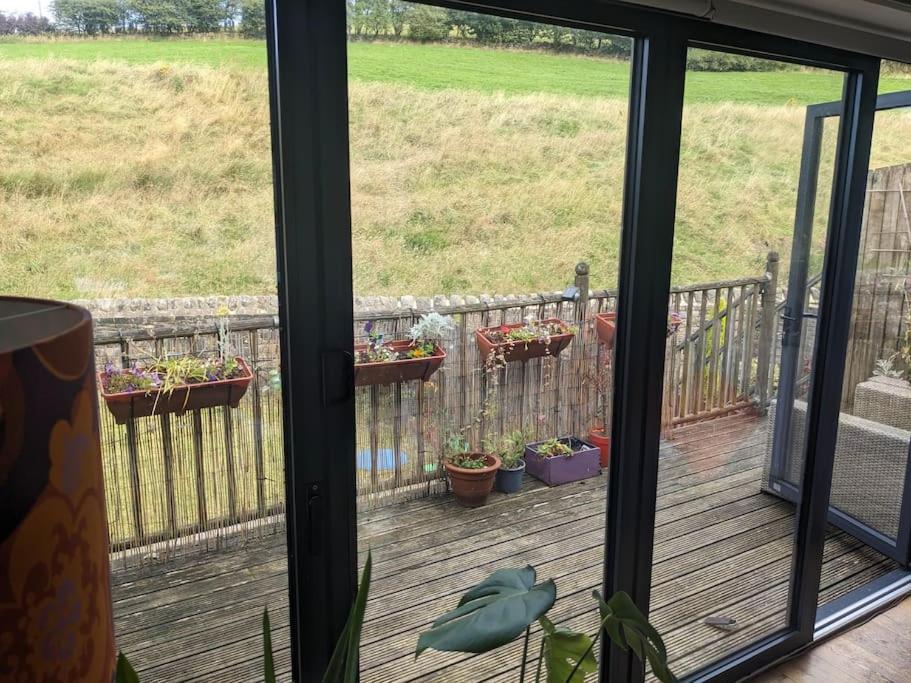 Spacious Hilltop Above Holiday home Hebden Bridge