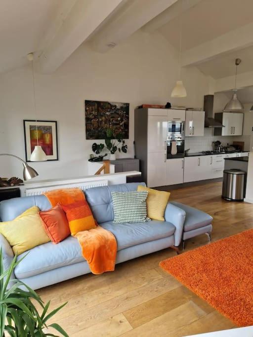 Spacious Hilltop Above * Hebden Bridge