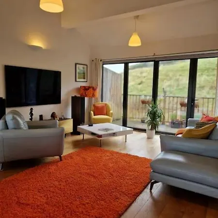 Spacious Hilltop Home Above Hebden Bridge Buitenkant foto